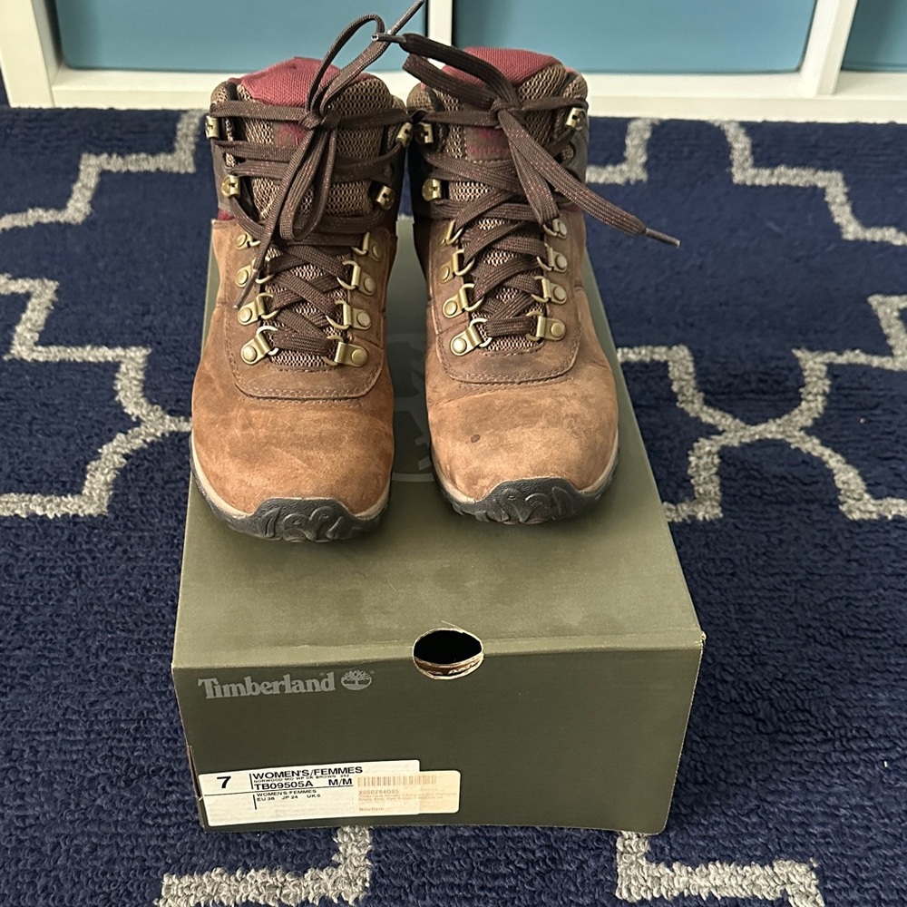 Timberland Women's Tan and Brown Hiking Boots